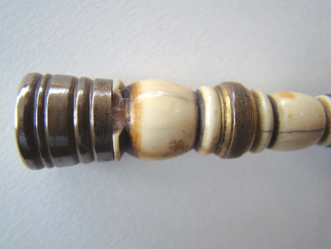 An unusual and rare Naval Dirk with 8" blade having a 'seashell' guard, British or American, ca. 1800-1820. — image 4